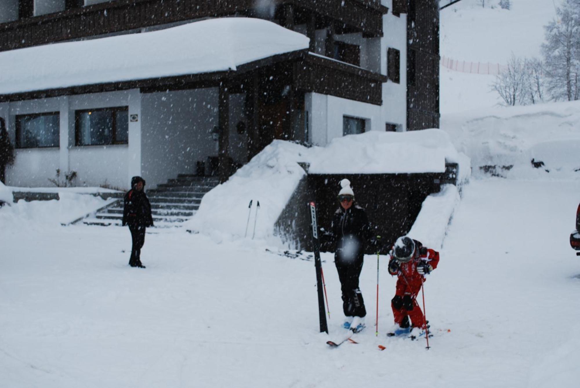 Hotel Dahu Madonna di Campiglio Exterior photo