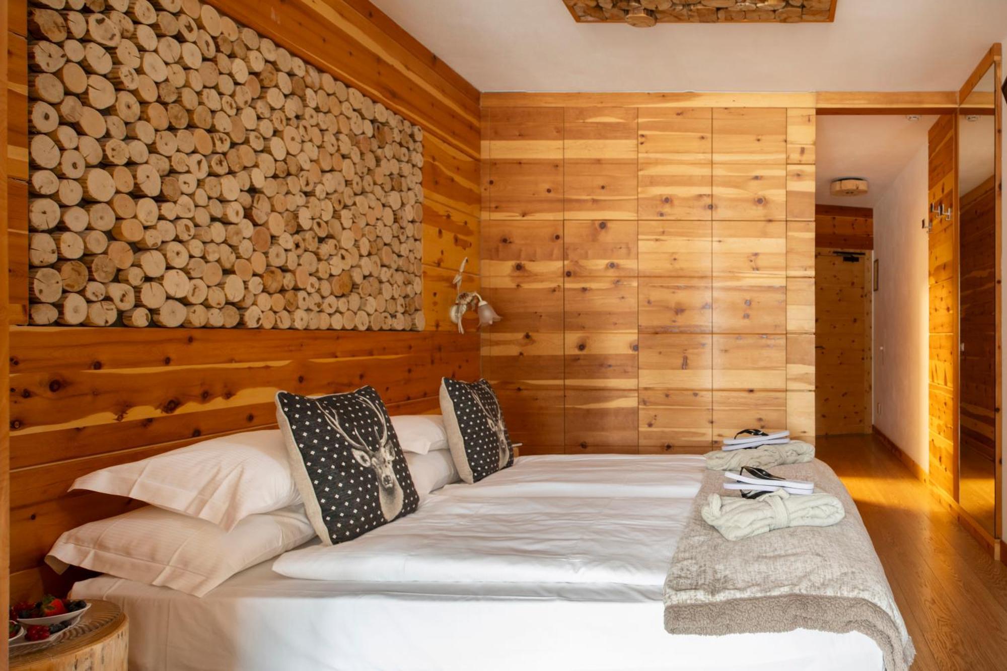 Hotel Dahu Madonna di Campiglio Exterior photo
